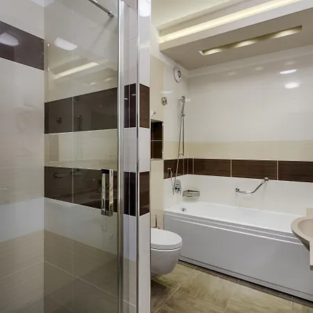 New Splendid & - Adults Only 4* Mamaia